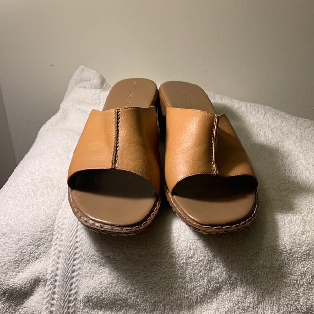 Gama Studio size 9 color toast